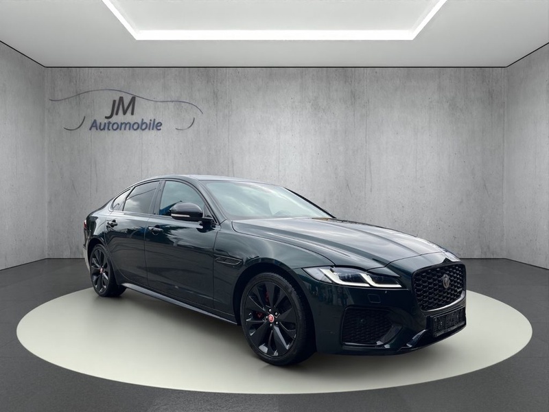 Jaguar XF