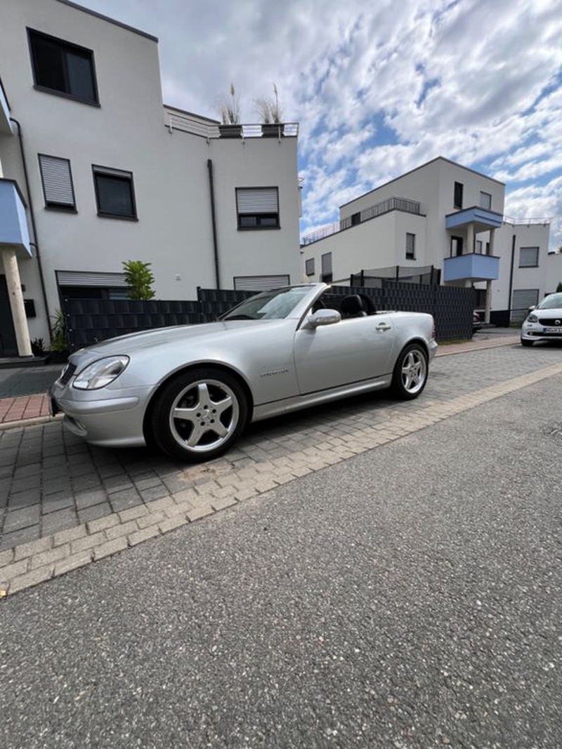 Mercedes-Benz SLK-Class