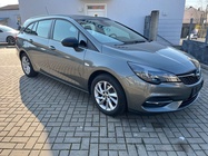Opel Astra 2021