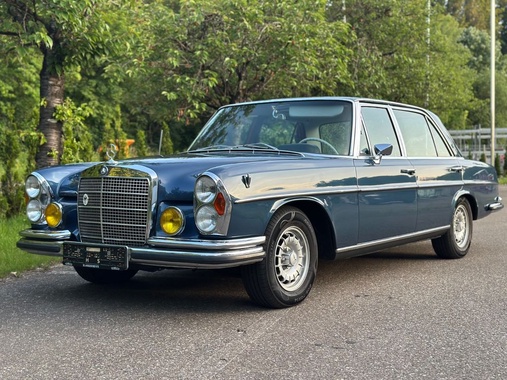 Mercedes-Benz 300 1971
