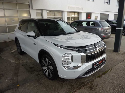 Mitsubishi Outlander 2025