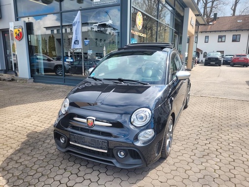 Abarth 595 2022