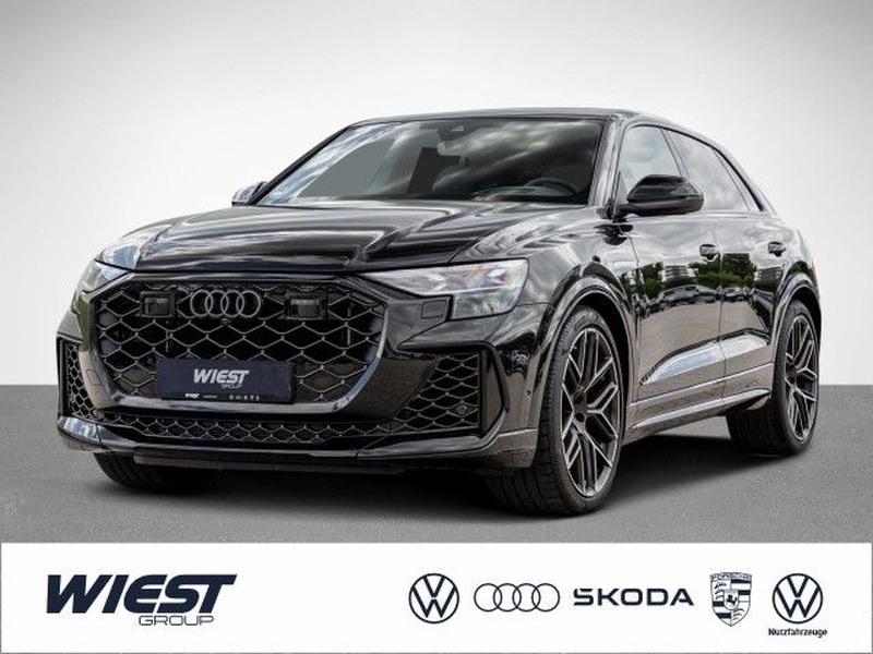 Audi RSQ8