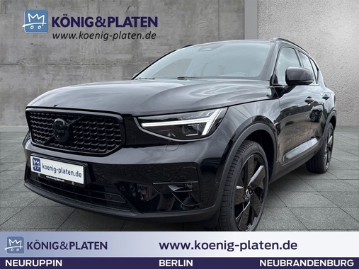 Volvo XC40 2025
