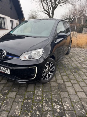 Volkswagen up! 2025