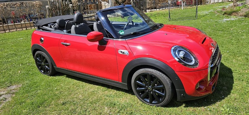 MINI Cabrio