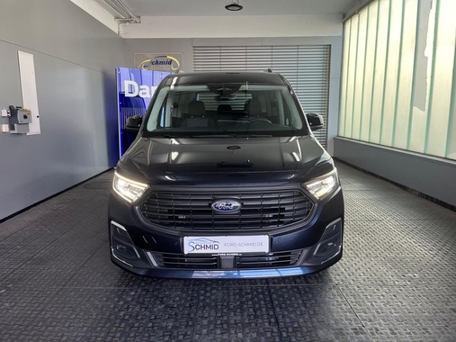 Ford Grand Tourneo 2025