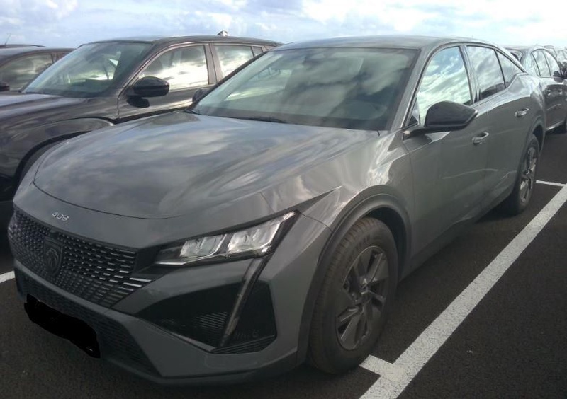 Peugeot 408