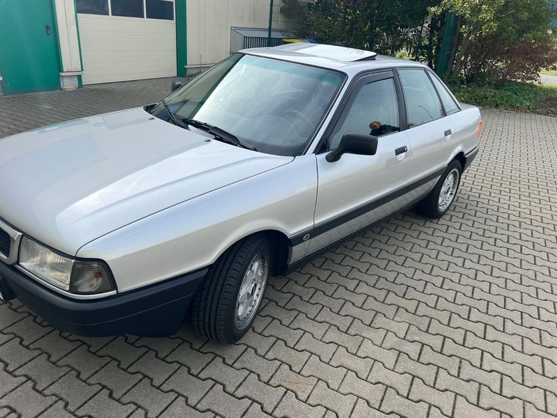 Audi 80
