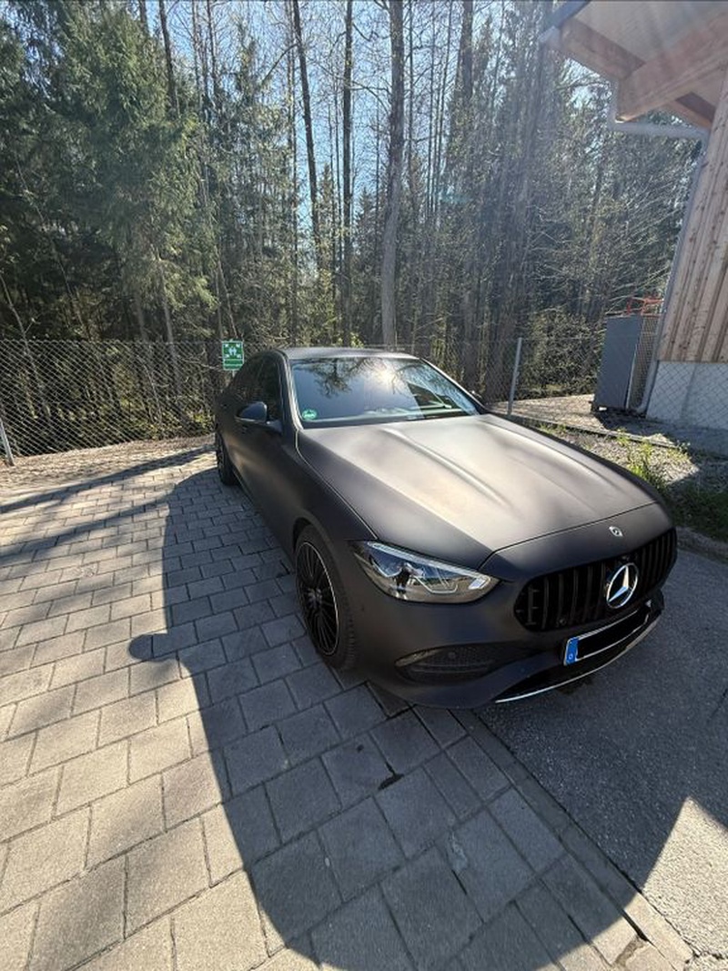 Mercedes-Benz C-Class