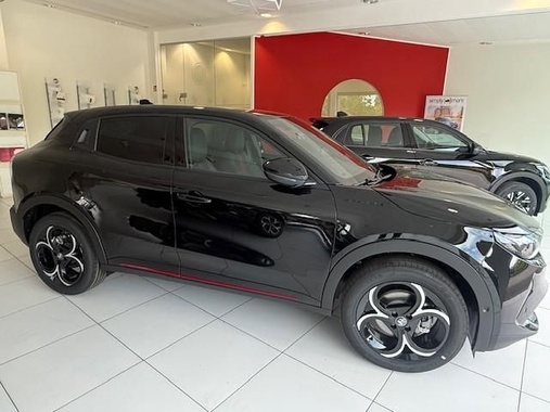 Alfa Romeo Junior 2025