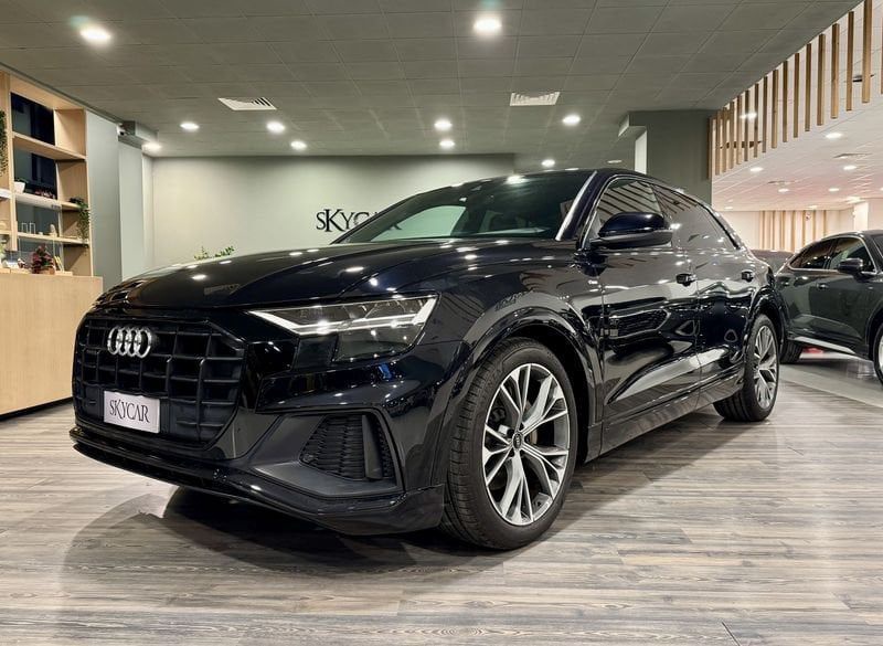 Audi Q8