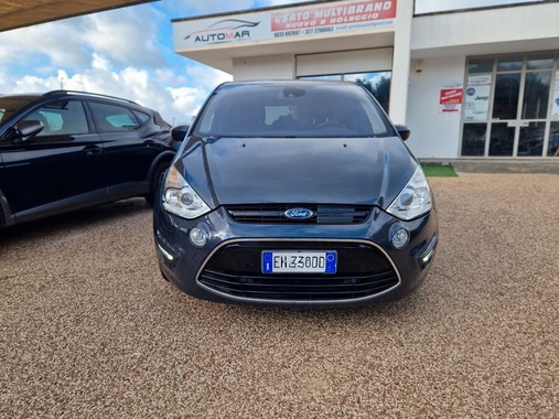 Ford S-Max 2012