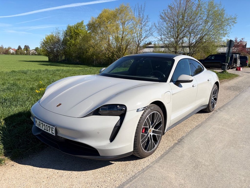 Porsche Taycan
