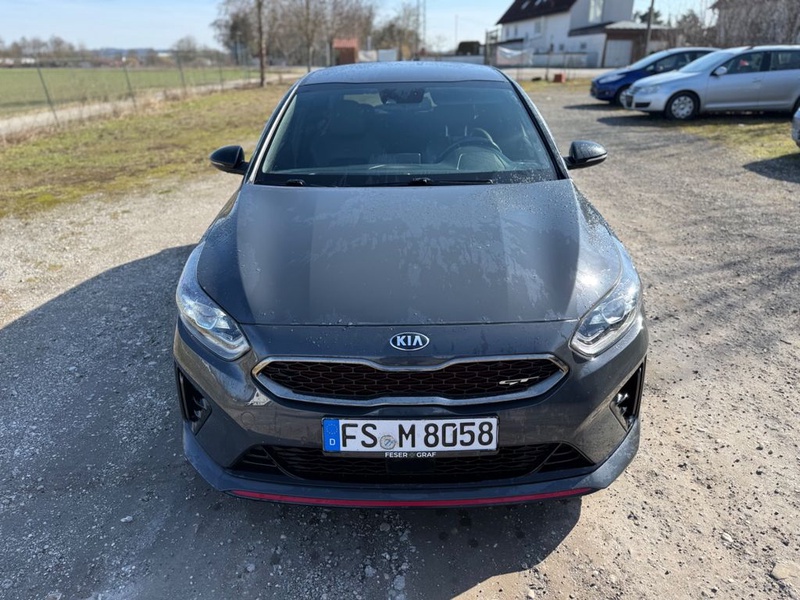 Kia cee'd / Ceed