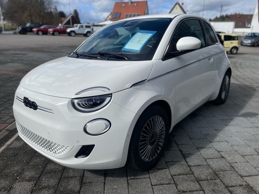 Fiat 500e 2023