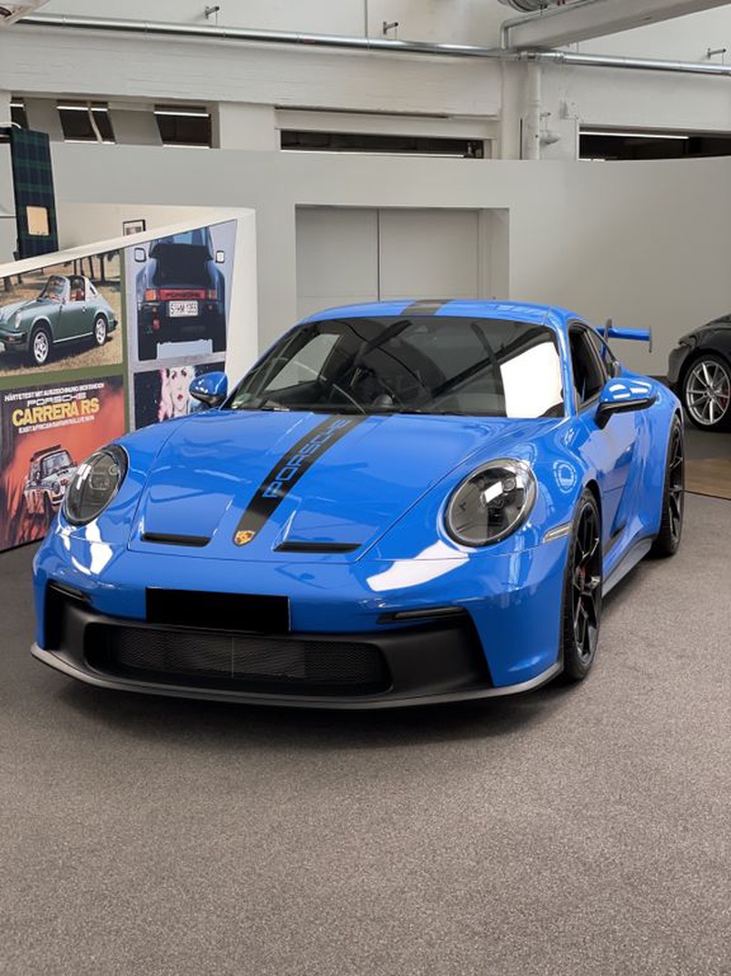 Porsche 992