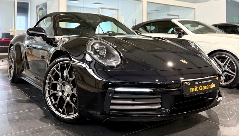 Porsche 992