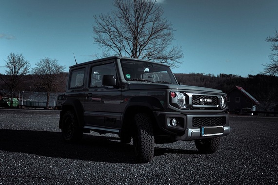 Suzuki Jimny 2024