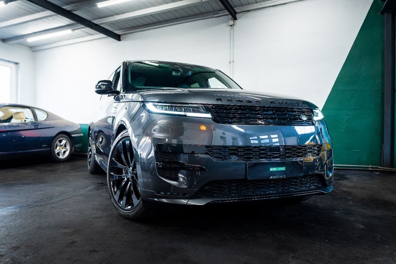 Land Rover Sport