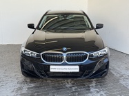 BMW 3 Series 2022