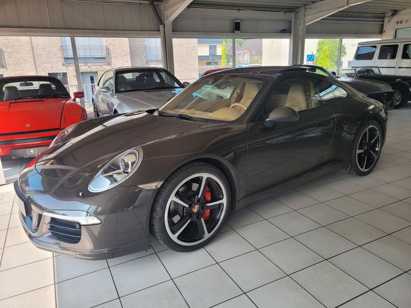 Porsche 991