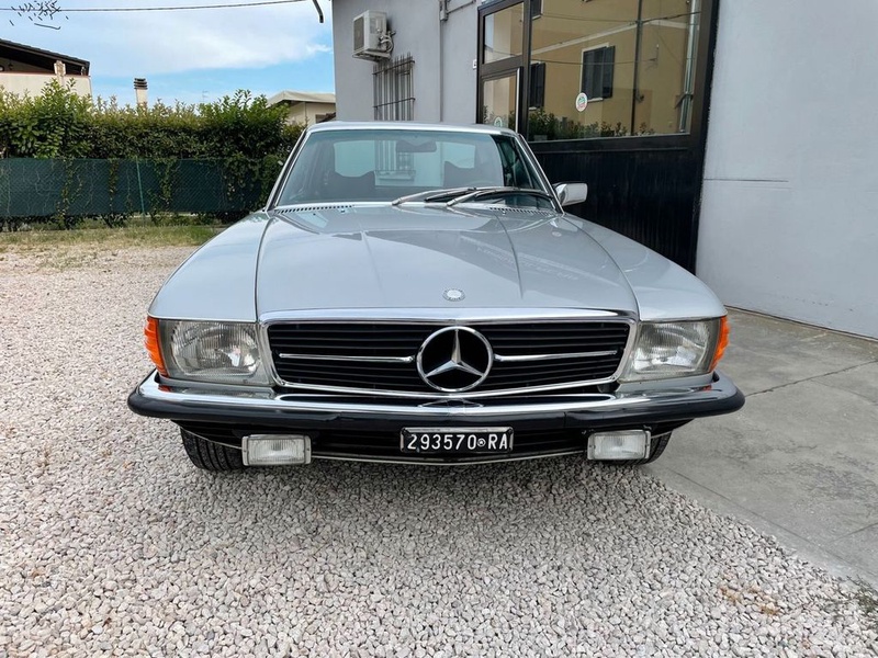 Mercedes-Benz SL-Class