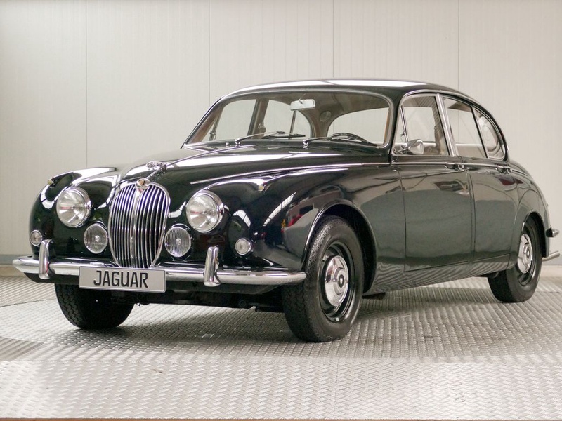 Jaguar MK II