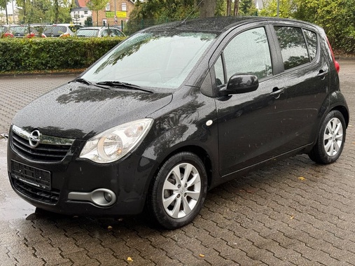 Opel Agila 2013