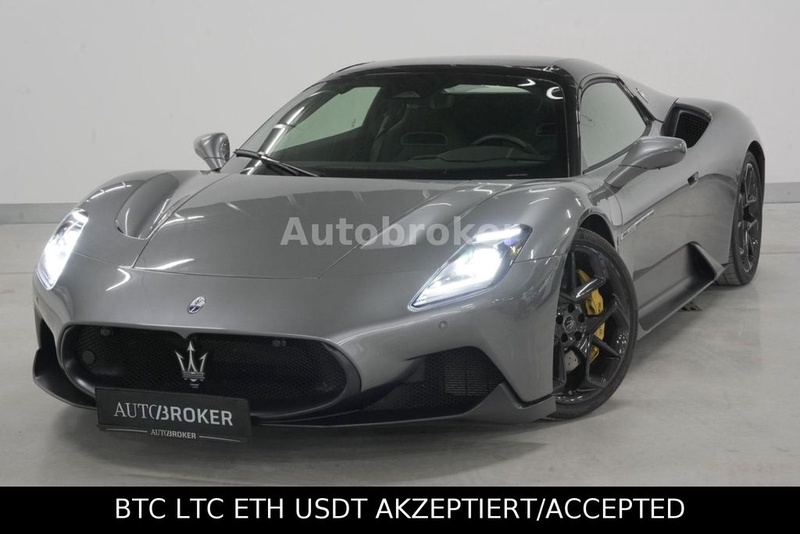 Maserati MC20