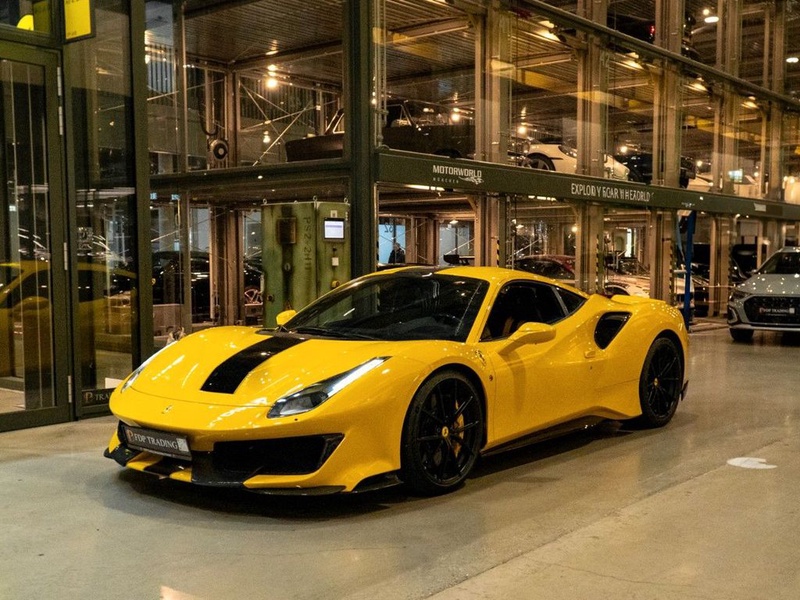 Ferrari 488