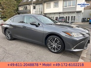 Lexus ES 2024
