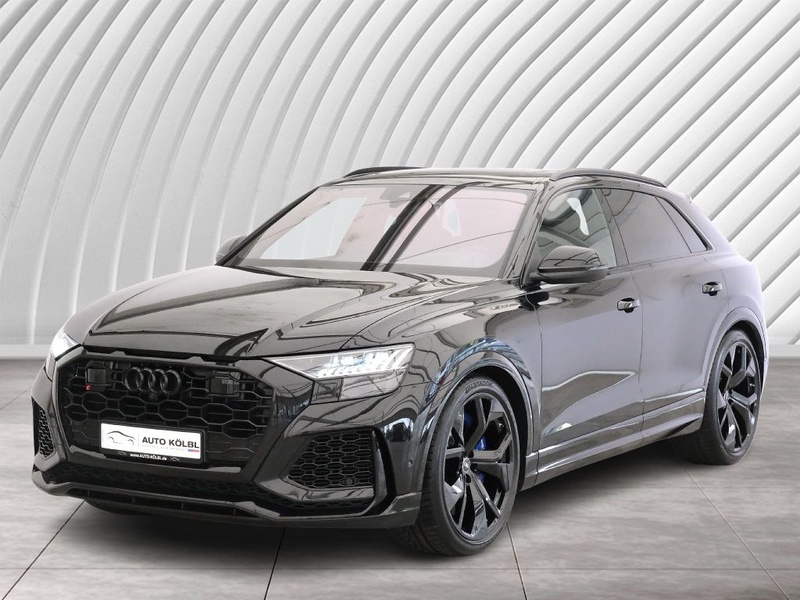 Audi RSQ8