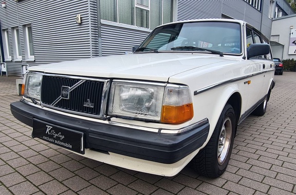 Volvo 240 1988