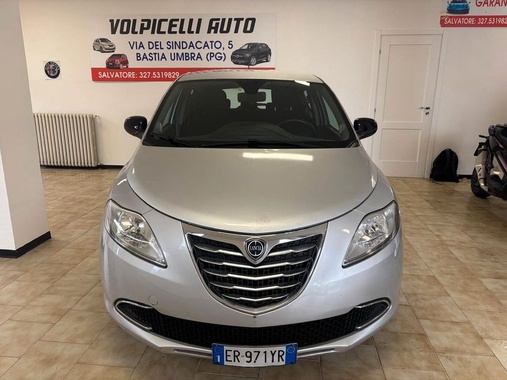 Lancia Ypsilon 2013