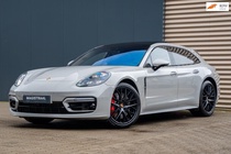 Porsche Panamera 2022