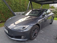 Tesla Model S 2019