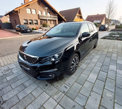 Peugeot 308 2021