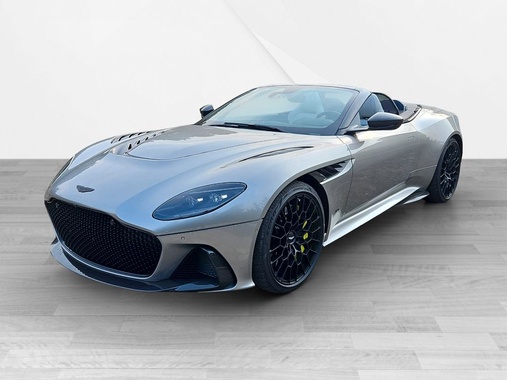 Aston Martin DBS 2024