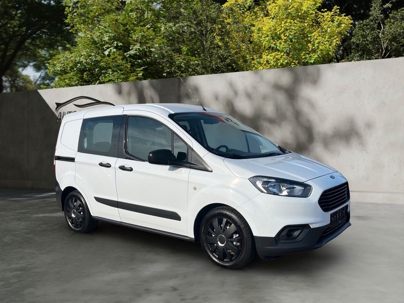 Ford Transit Courier