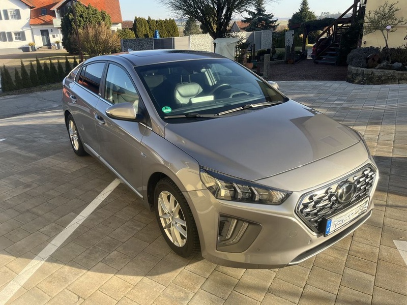 Hyundai Ioniq