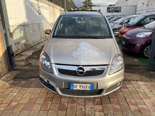 Opel Zafira 2006