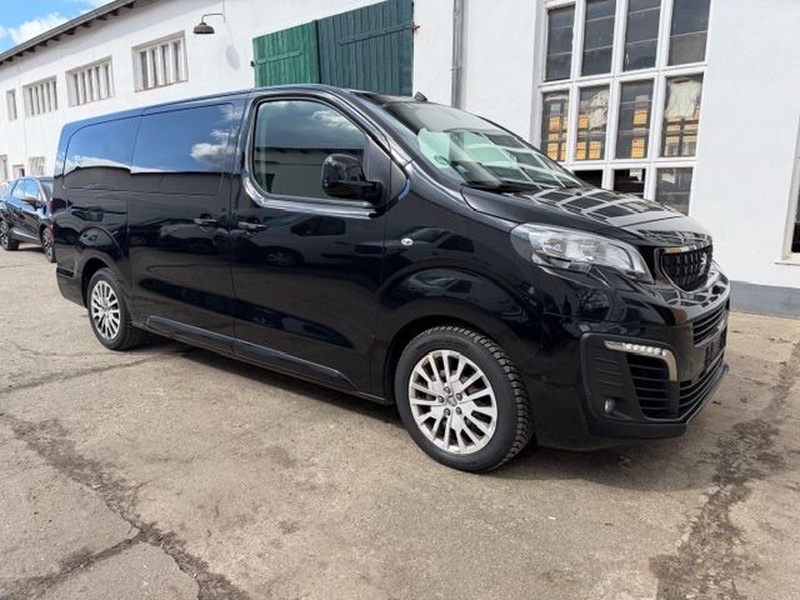 Peugeot Traveller