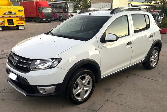 Dacia Sandero 2014