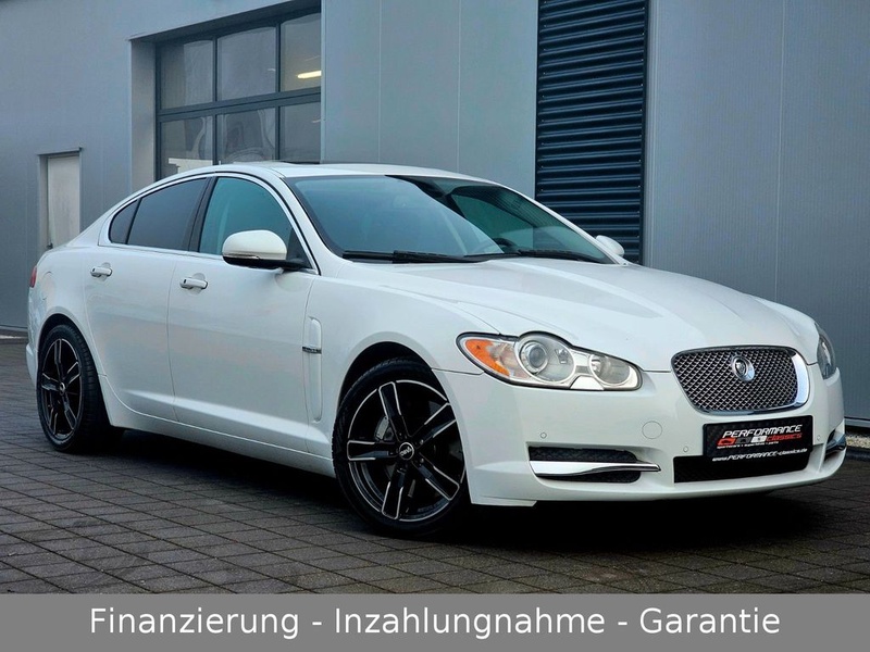 Jaguar XF