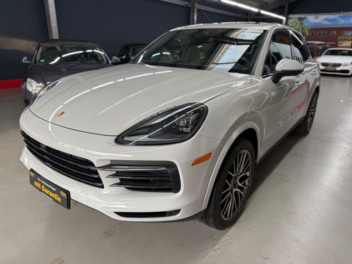 Porsche Cayenne 2021