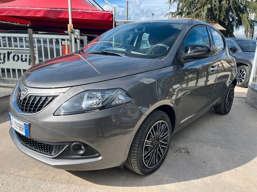 Lancia Ypsilon 2021