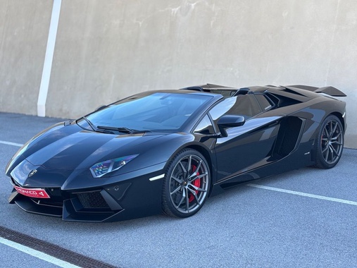 Lamborghini Aventador 2015