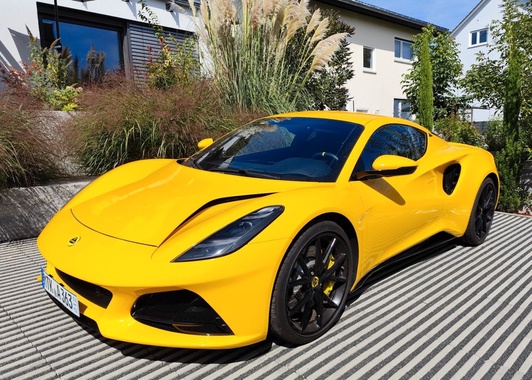 Lotus Emira 2024