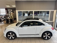 Volkswagen Beetle 2016